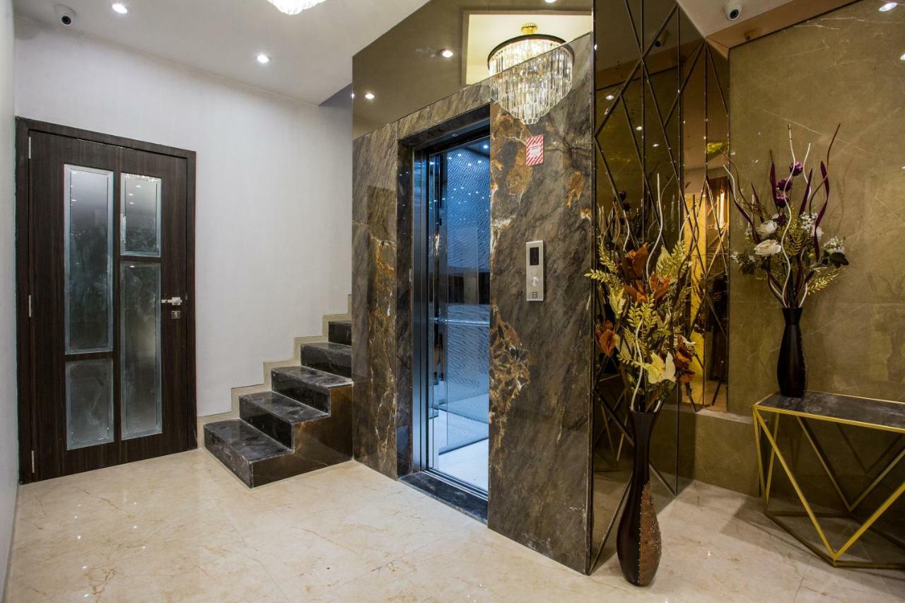 Oyo 37559 Hotel Al Haram Mumbai  Buitenkant foto